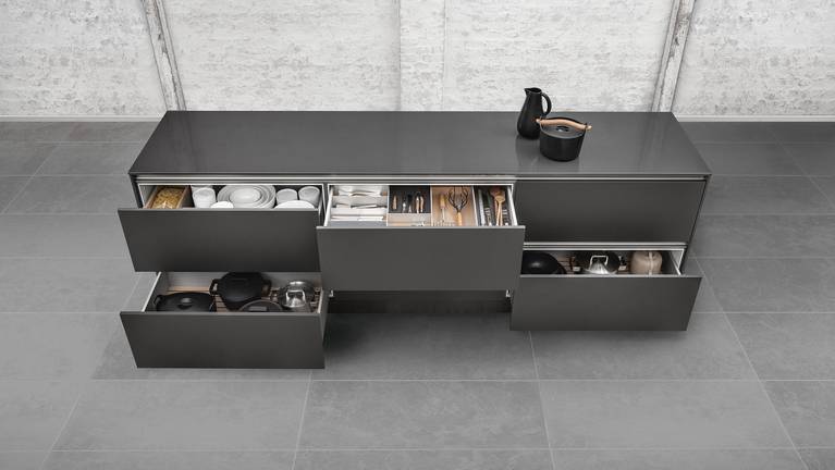 Versatile variations of kitchen accessories are available from SieMatic,
